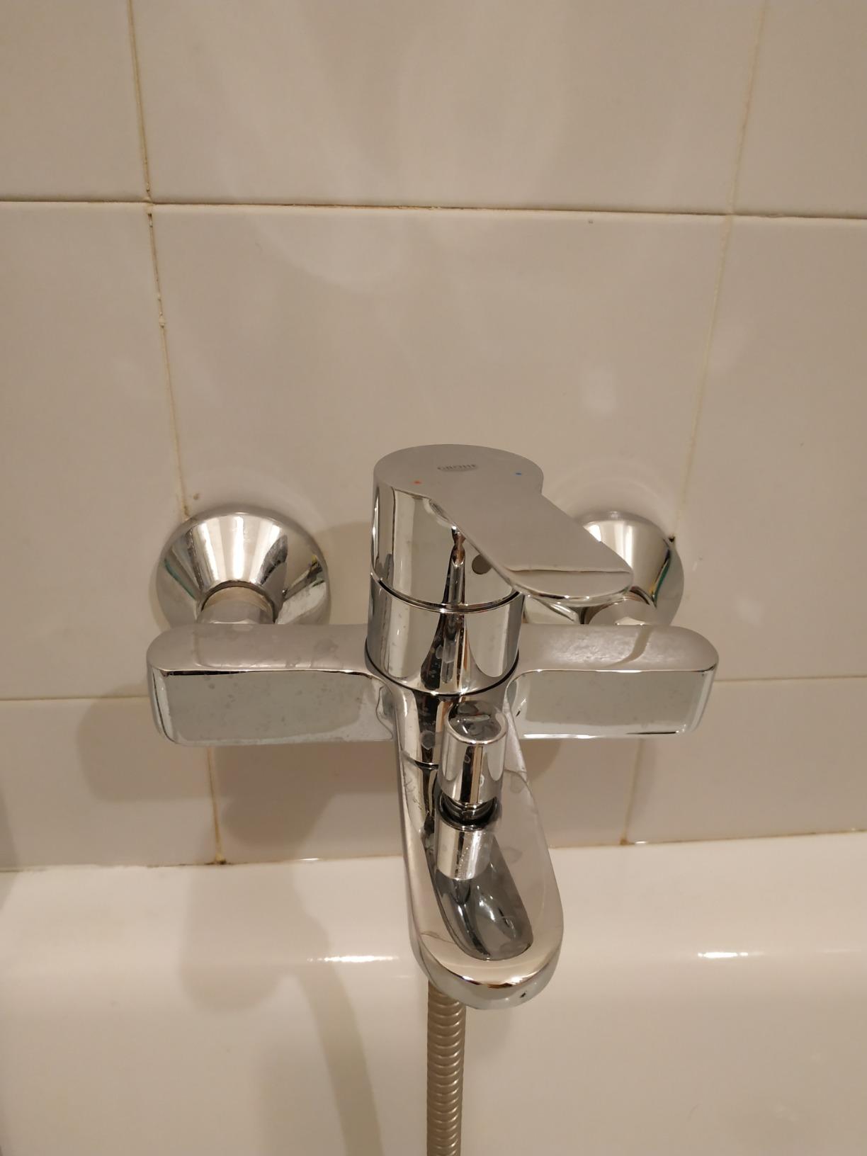 Grohe BauEdge 23334000 miscelatore vasca-doccia cromo