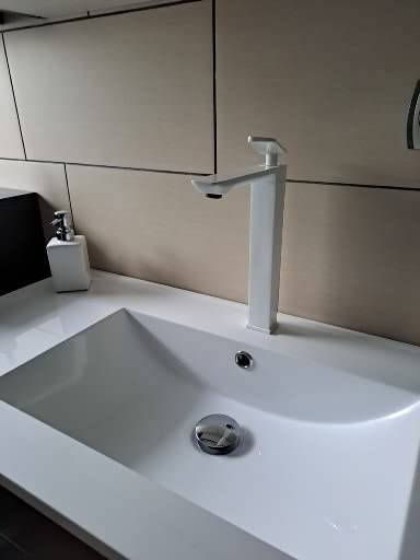 Solvex SP-12008-N miscelatore lavabo nero girevole ottone