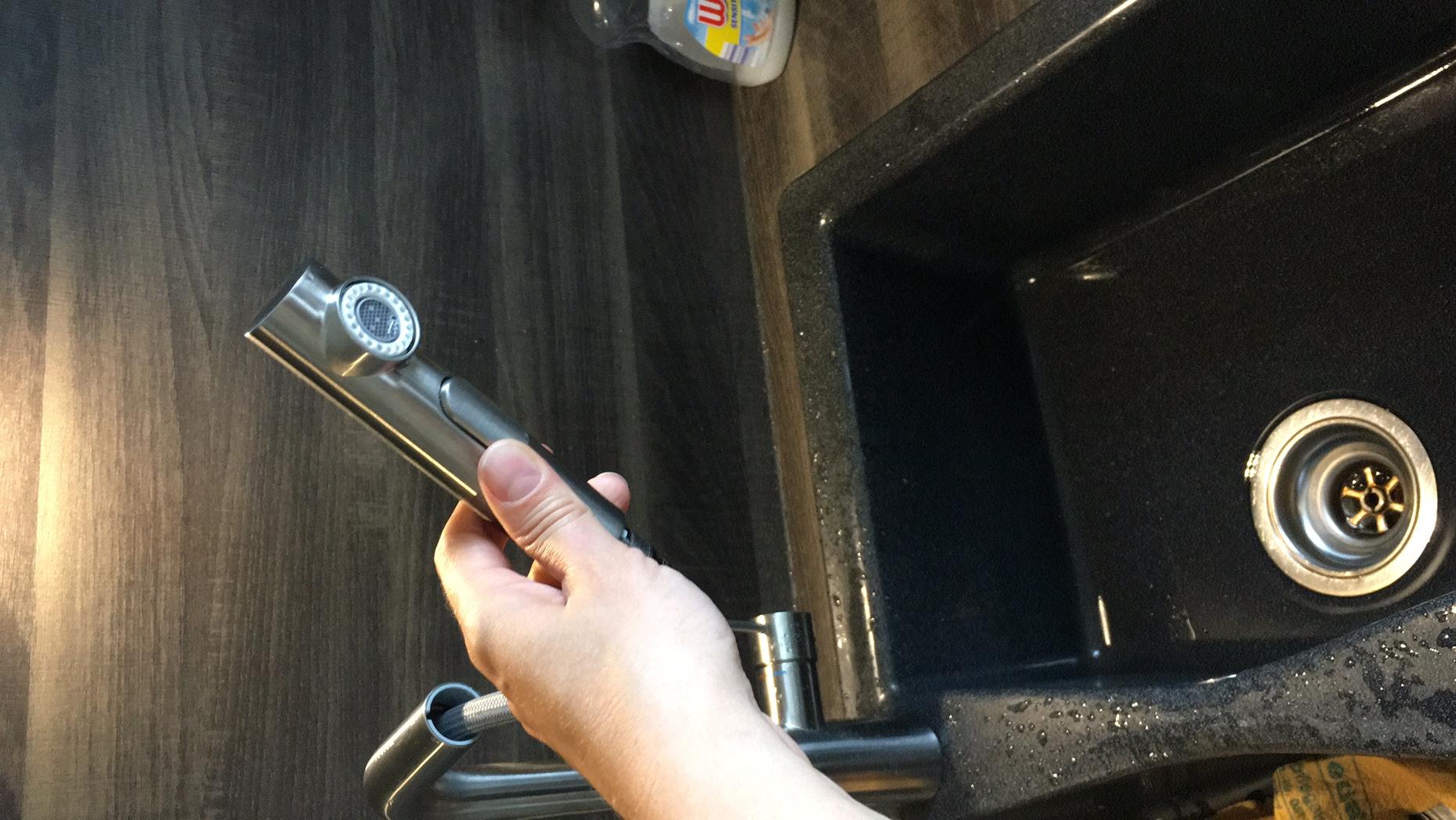 GROHE Essence 30270DC0 miscelatore cucina bocca alta