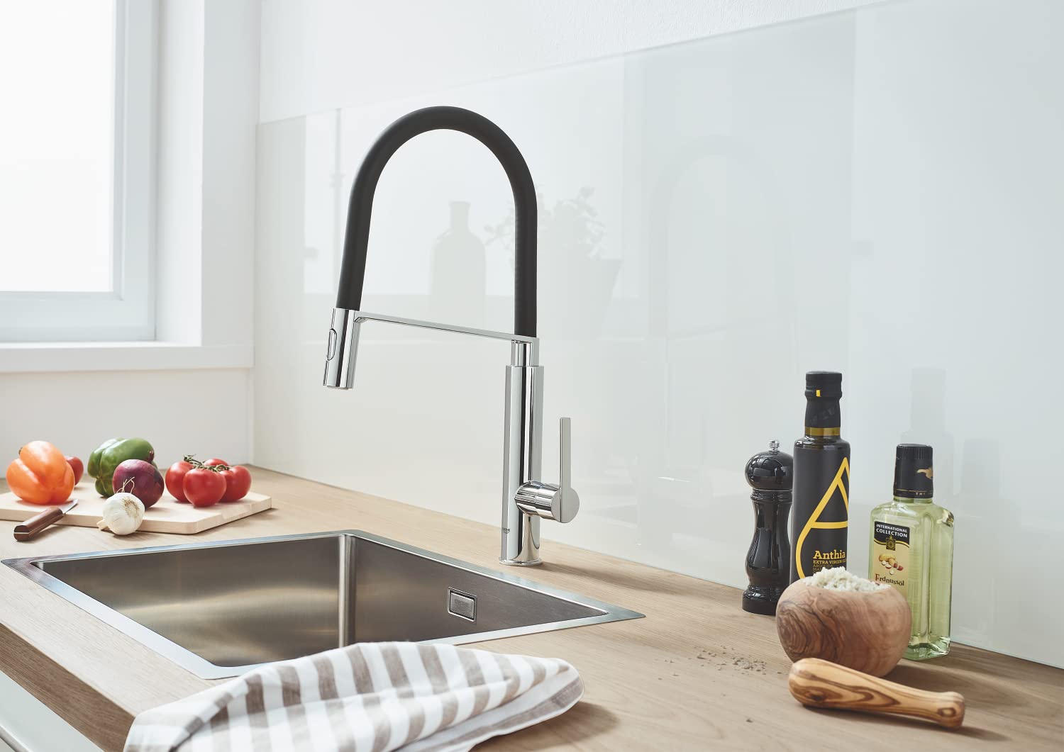 GROHE Eurosmart Professional 31489000 miscelatore cucina nero