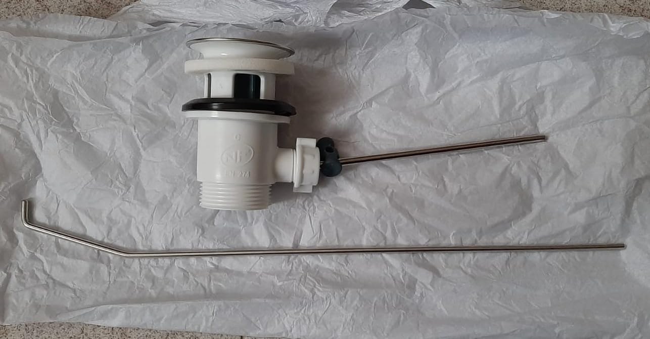 Grohe BauEdge 23328000 Miscelatore Lavabo S con Scarico