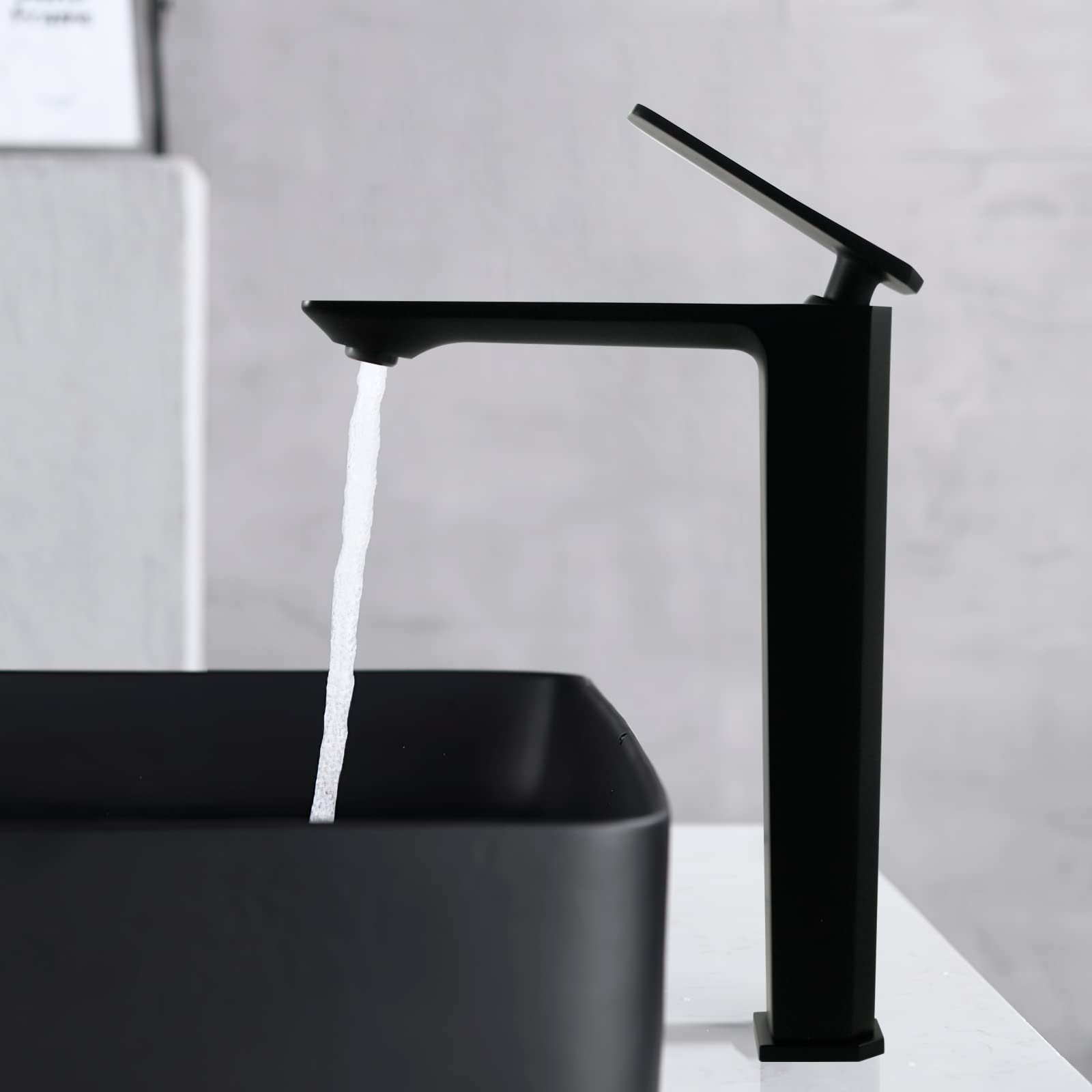 Solvex SP-12008-N miscelatore lavabo nero girevole ottone