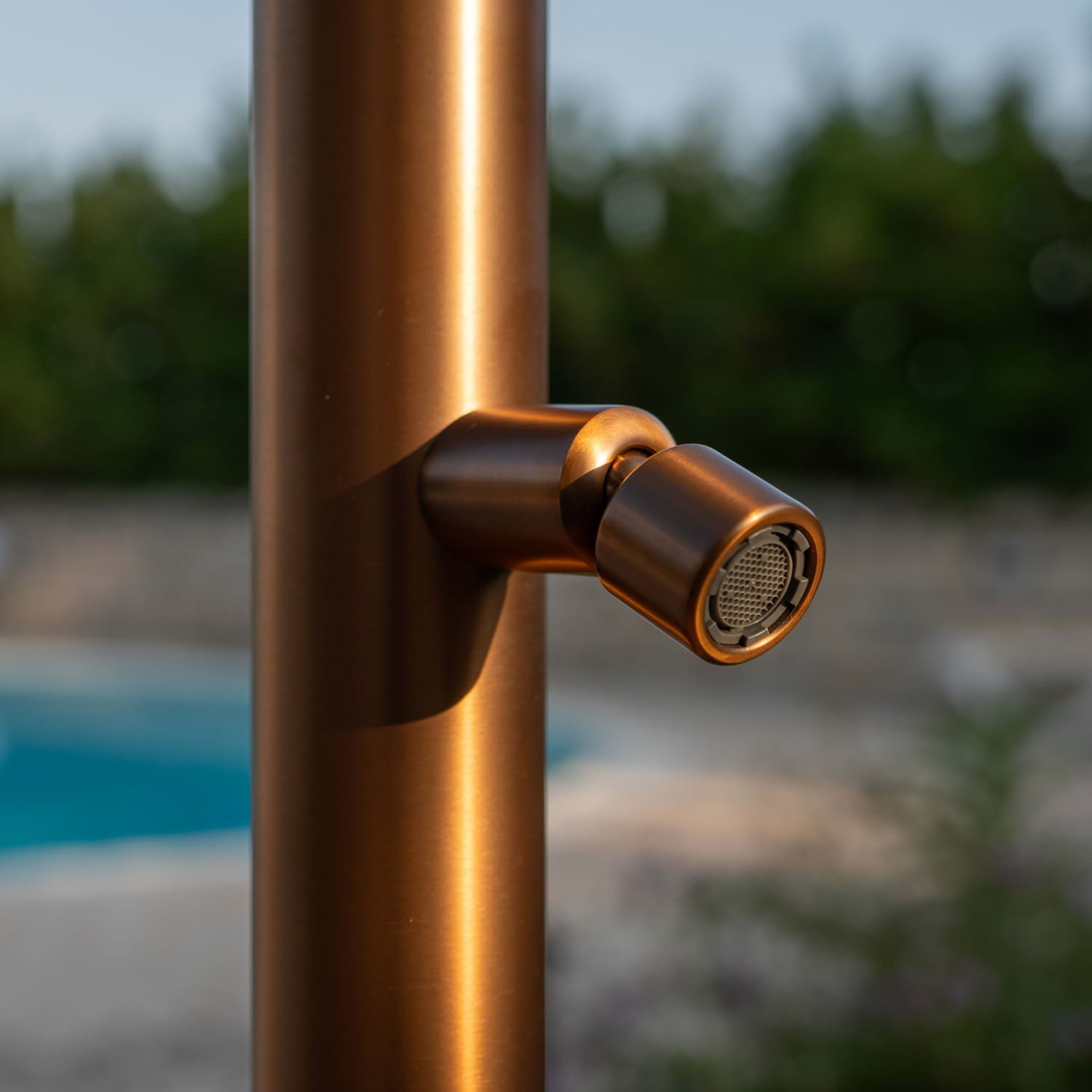 Sined Quartu doccia da esterno oro rosa 228 cm