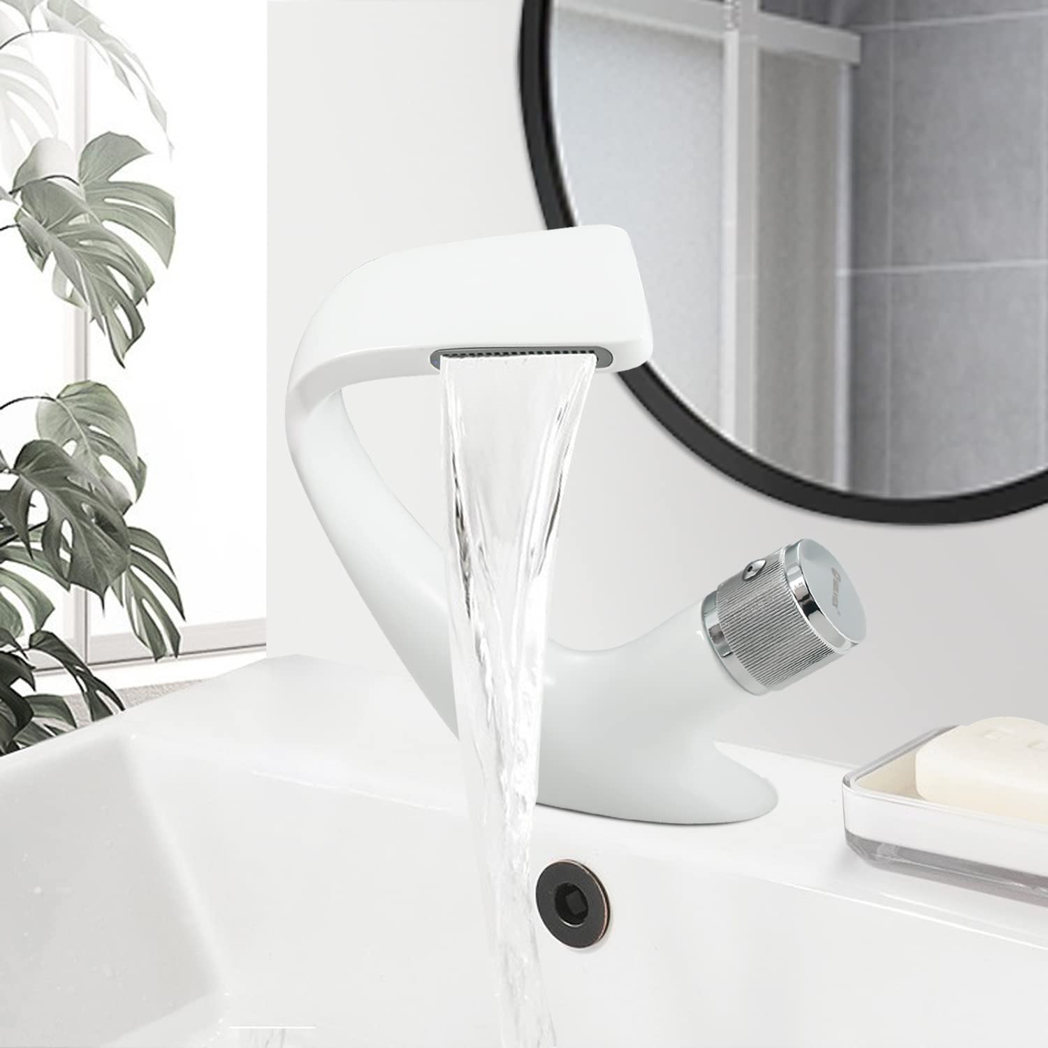 SOLVEX SP-12018-B rubinetto lavabo cascata bianco ottone