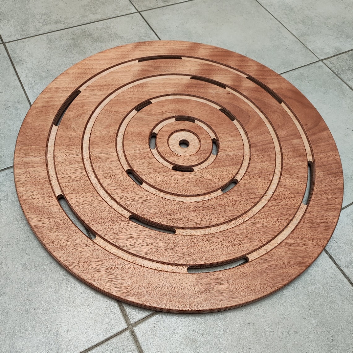 Sined Okume pedana doccia tonda legno 59 cm